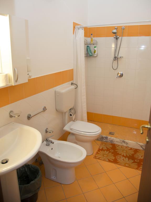 Case Saniela Terrasini Extérieur photo