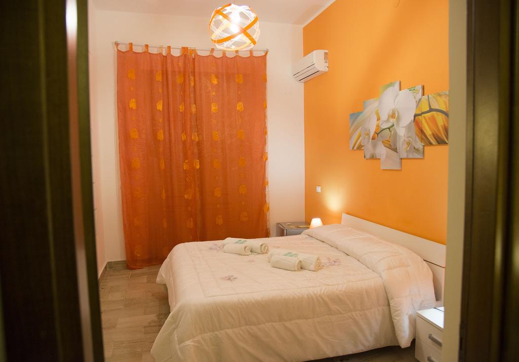 Case Saniela Terrasini Extérieur photo
