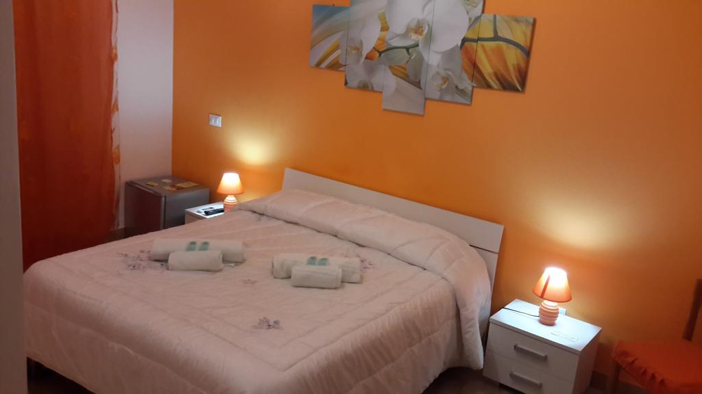 Case Saniela Terrasini Extérieur photo